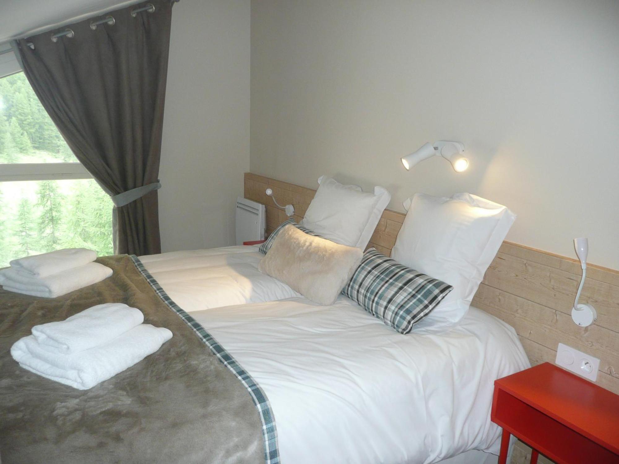 Les Chalets Du Jardin Alpin Val-d'Isere Room photo